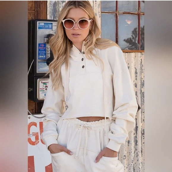 POL French Terry Crop Hoodie & Jogger Set - Picture 3 of 5